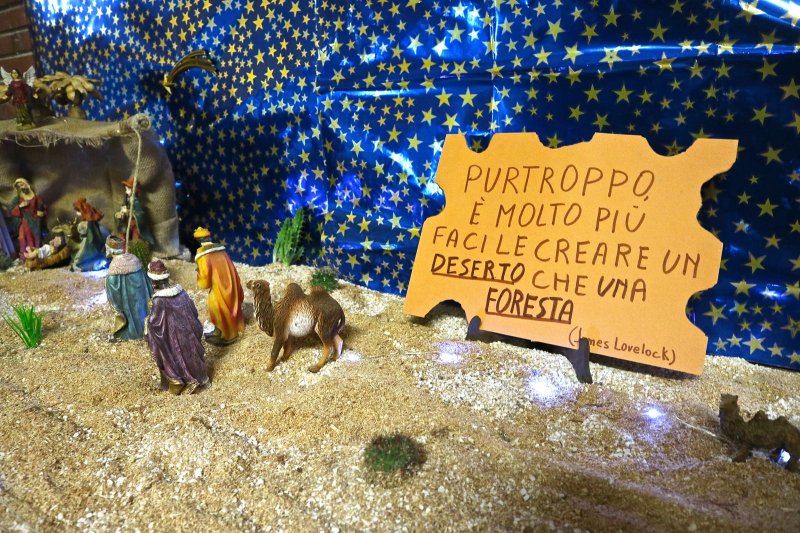 Presepe Scuola Sec. di I grado Conte - Natale 2022